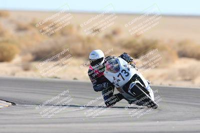 media/Jan-10-2025-CVMA Friday Practice (Fri) [[489e0da257]]/Group 4 and Trackday/Session 4 (Turn 16)/